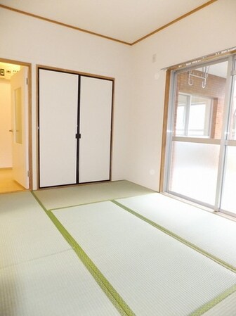 ジュネス桜田の物件内観写真